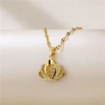 Marisa Romantic Pendant Necklace 2